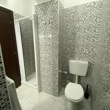 メモレ ゲストハウス サンレモ