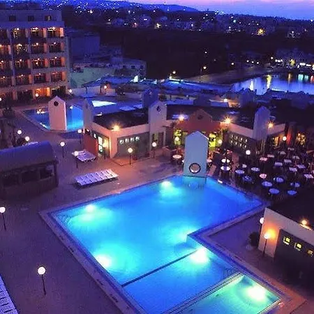 メモレ ゲストハウス 3*